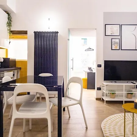 With Hydromassage Shower And Elevator *