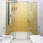 With Hydromassage Shower And Elevator * Perugia