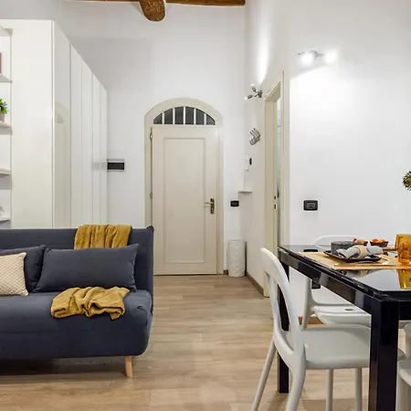 Apartment In The Center With Hydromassage Shower *