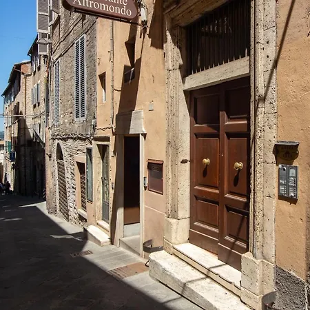 Апартаменты With Hydromassage Shower And Elevator *