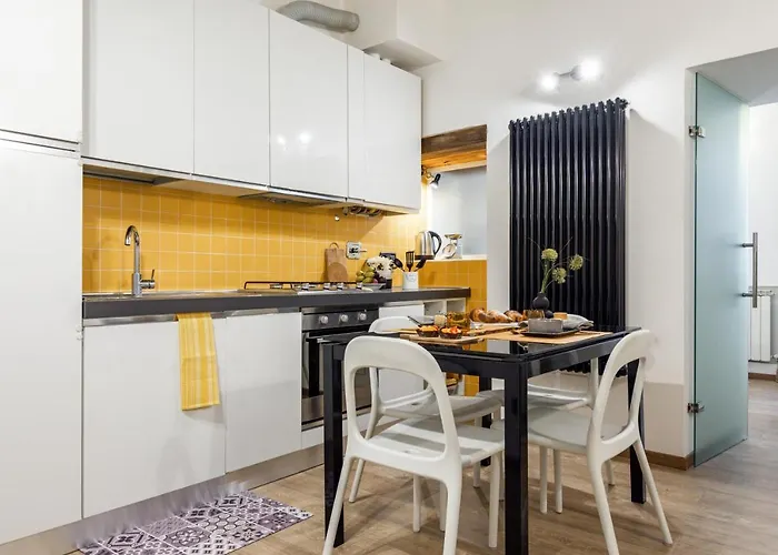 With Hydromassage Shower And Elevator Apartamento Perúgia